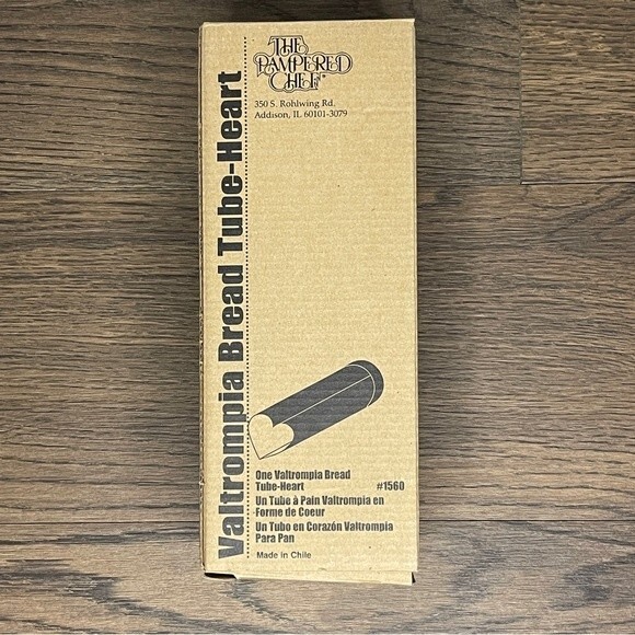 Pampered Chef Valtrompia Bread-Tube Heart Baking Cooking Kitchen Bakeware - Picture 1 of 6